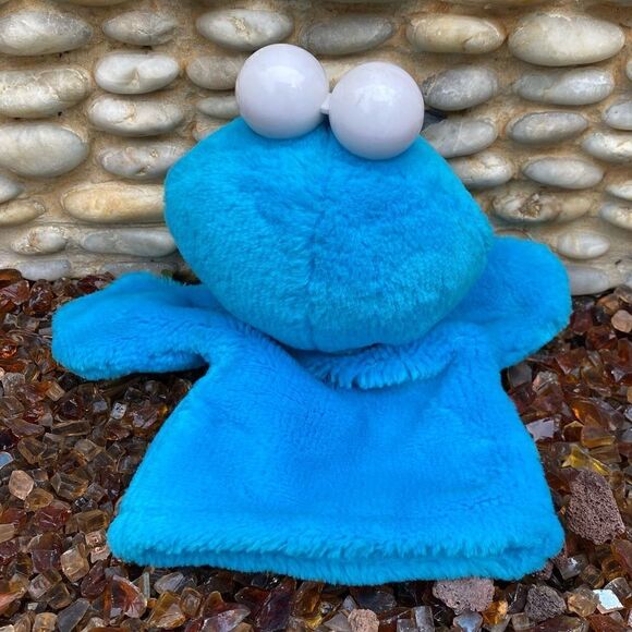 Sesame Street Cookie Monster Hand Puppet. EUC! - Picture 4 of 5